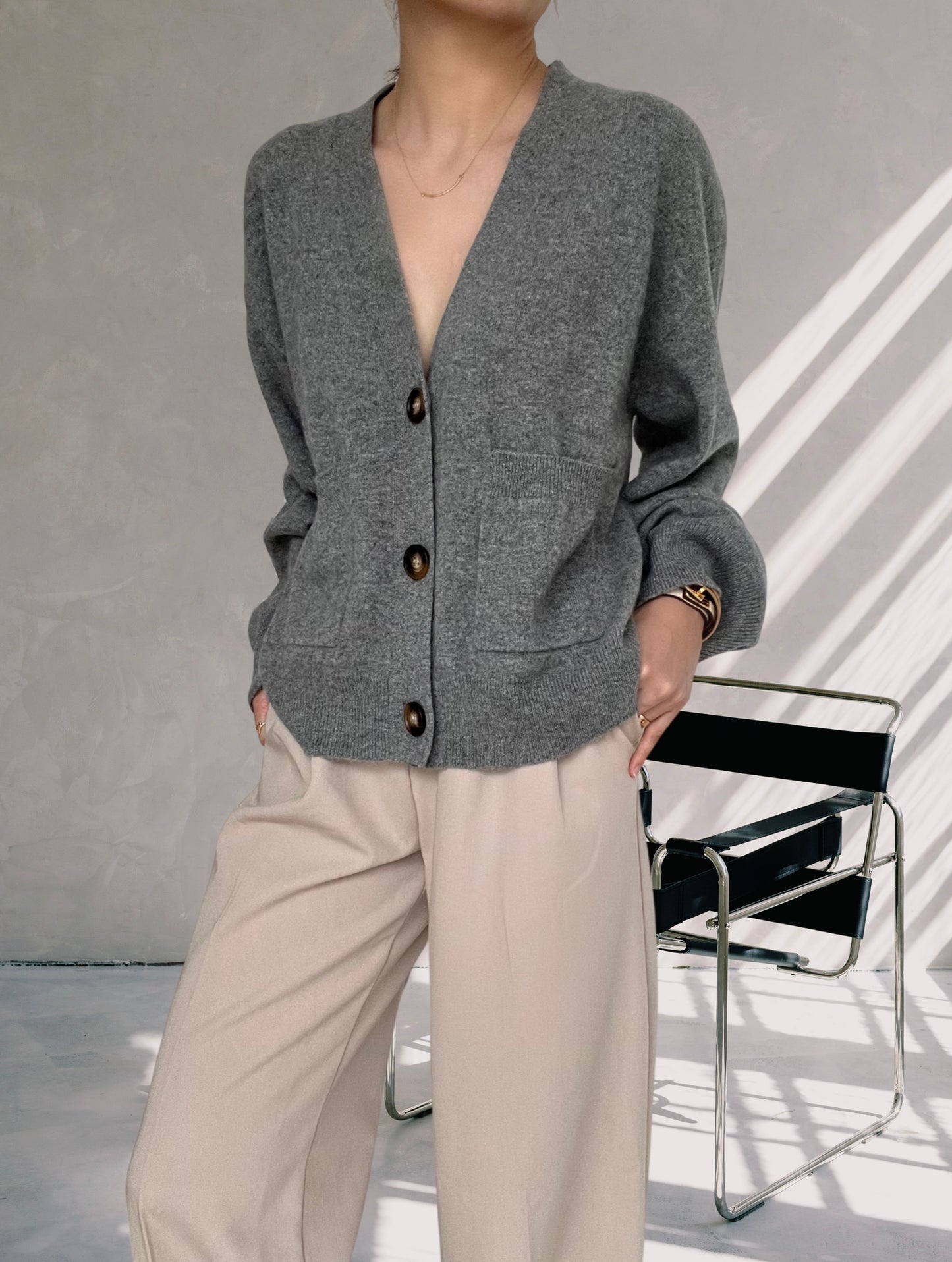 Sold Out -05 Cashmere Cardigan - Anthracite