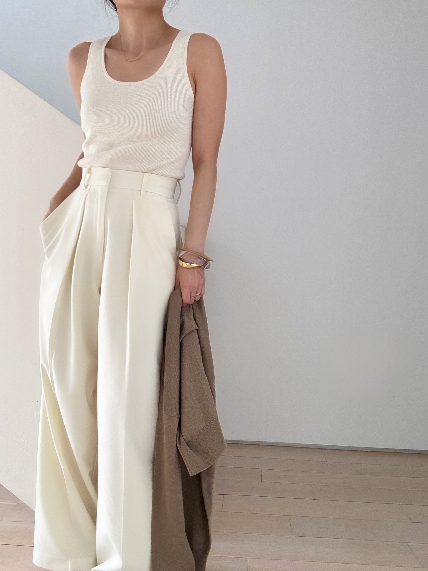 Day to Night Tailored Trousers ( Belt included) - Vanilla